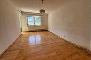 Viel Raum zum Leben und Entfalten!
Einfamilienhaus mit möglicher Einliegerwohnung in Tittling! – Passau (Kreis) – Vorschaubild 11