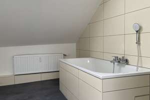*** Helle 2 Zimmer Wohnung im Dachgeschoss *** – Uellendahler Str 38, 42107 Elberfeld, Wuppertal – Vorschaubild 11