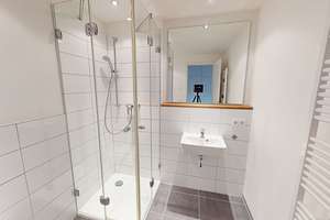 Moderne 2-Zimmer-Wohnung mit Balkon und 2 Bädern in Top Lage inkl. EBK – 40629 Ludenberg, Düsseldorf – Vorschaubild 14