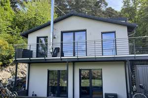 Wohnen zwischen Wald und Weitblick – modernes Zuhause in besonderer Lage von Neu-Anspach – Die vollständige Adresse der Immobilie erhältst du vom Anbieter., 61267 Neu-Anspach – Vorschaubild 2