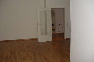 Attraktive 2-Zimmer Wohnung mit Garten in Potsdam-Groß Glienicke – Ribbeckweg 24, 14476 Groß Glienicke, Potsdam – Vorschaubild 2