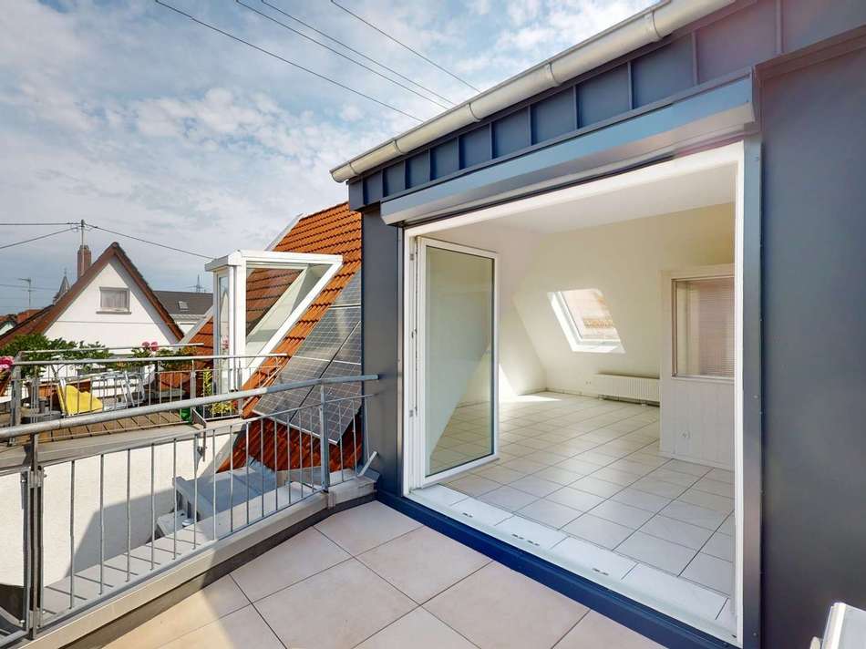 DG, Balkon