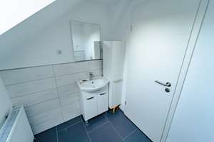 Freistehendes Einfamilienhaus mit Garten und Pool in Wuppertal-Langerfeld – Inselstraße 39, 42389 Langerfeld-Beyenburg, Wuppertal – Vorschaubild 16