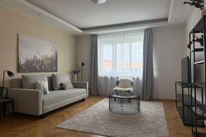 WOW *Paul & Partner* IHRE NEUE WOHNUNG IN MÜNCHENS BESTLAGE WARTET AUF SIE! BEREIT ZUM EINZIEHEN! 89