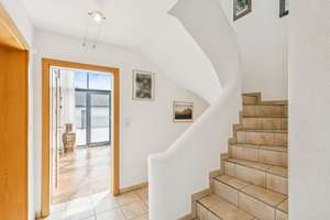 Individuell geplantes Einfamilienhaus mit Galerie, Südterrasse und Doppelgarage – Die vollständige Adresse der Immobilie erhältst du vom Anbieter., 86316 Friedberg – Vorschaubild 9
