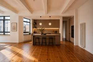 Loftcharakter im Gründerzeitgebäude — Viel Fläche zum Gestalten im dritten Hinterhof in bester Lage – Die vollständige Adresse der Immobilie erhältst du vom Anbieter., 10551 Moabit, Berlin – Vorschaubild 3