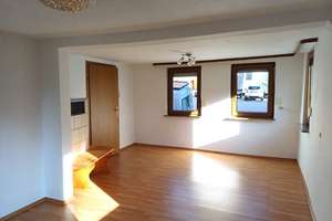 Einziehen & sofort sparen: 3000 L Heizöl bereits inklusive! – Die vollständige Adresse der Immobilie erhältst du vom Anbieter., 70794 Filderstadt – Vorschaubild 3