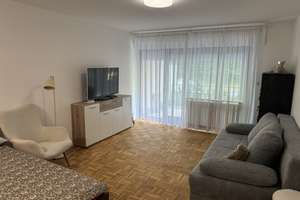 Helle, voll möblierte 1,5-Zimmer-Wohnung mit  sonniger Terrasse in Gernsbach  – Die vollständige Adresse der Immobilie erhältst du vom Anbieter., 76593 Gernsbach – Vorschaubild 2