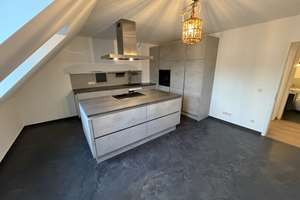 Exklusive 3-ZKB Dachgeschoss-Altbauwohnung in Wiesbaden – Bismarckring 14, 65183 Westend / Bleichstraße, Wiesbaden – Vorschaubild 5