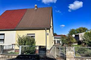 Sanierungsbedürftige Doppelhaushälfte in Buttstädt – Die vollständige Adresse der Immobilie erhältst du vom Anbieter., 99628 Buttstädt – Vorschaubild 1