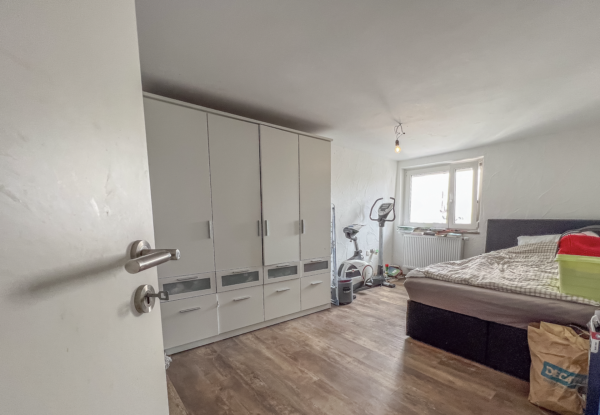 Immobilie in Wangen - Großzügige 3,5-Zi. Wohnung mit Balkon in Wangen - Bild 4