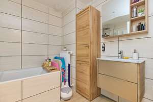 Modernisierte 4-Zimmer-Erdgeschosswohnung mit Loggia in ruhiger Lage von Aachen-Eilendorf! – Die vollständige Adresse der Immobilie erhältst du vom Anbieter., 52080 Eilendorf, Aachen – Vorschaubild 16