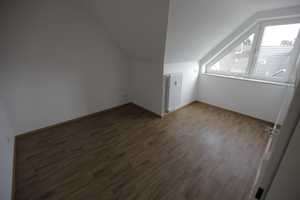Exklusive 2-Zimmer-DG-Wohnung mit gehobener Innenausstattung in köln – Köln – Vorschaubild 2