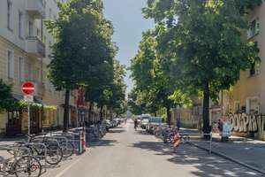 Hier pulsiert das Vergnügen: 3-Zimmer-Altbauwohnung im Weserkiez – Die vollständige Adresse der Immobilie erhältst du vom Anbieter., 12045 Neukölln (Ortsteil), Berlin – Vorschaubild 10