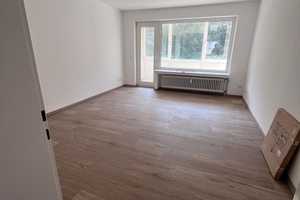 Komplett modernisierte 2-Zimmer-Wohnung mit Loggia – Schwelmer Straße 126, 42389 Wuppertal – Vorschaubild 3