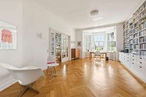 Repräsentatives Villenanwesen mit Perspektive in privilegierter Halbhöhenlage – Die vollständige Adresse der Immobilie erhältst du vom Anbieter., 70192 Lenzhalde, Stuttgart – Vorschaubild 6