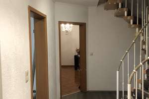 Schöne und modernisierte 5-Zimmer-Doppelhaushälfte zur Miete in Büren, Lotte-Büren – Die vollständige Adresse der Immobilie erhältst du vom Anbieter., 49504 Lotte – Vorschaubild 3