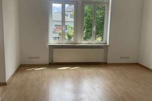 Nicht Familiengeeignet-Renovierte 4-Zimmerwohnung in Wiesbaden-Biebrich – Die vollständige Adresse der Immobilie erhältst du vom Anbieter., 65203 Biebrich, Wiesbaden – Vorschaubild 3