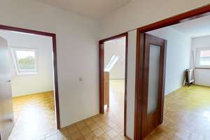 Wohnen auf zwei Ebenen
5-Zimmer-Maisonette-Wohnung mit Balkon und zwei Tiefgaragenstellplätzen – Die vollständige Adresse der Immobilie erhältst du vom Anbieter., 76139 Hagsfeld, Karlsruhe – Vorschaubild 16