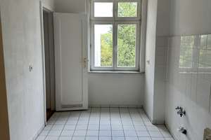 Bezugsfreie 3-Zimmer Wohnung im 4. Obergeschoss – Die vollständige Adresse der Immobilie erhältst du vom Anbieter., 10243 Friedrichshain, Berlin – Vorschaubild 9