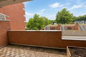 Exklusive 3-Zimmer-Wohnung mit Balkon, Pool und Sauna in Bremen-Achterdiek – Ehmckstraße 53, 28355 Oberneuland, Bremen – Vorschaubild 10