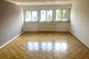 Helle 3-Zimmer Wohnung in Stuttgart-Bad Cannstatt – Die vollständige Adresse der Immobilie erhältst du vom Anbieter., 70374 Espan, Stuttgart – Vorschaubild 2
