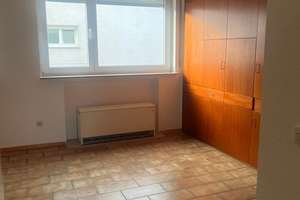 5-Zimmerwohnung mit Balkon und traumhafter Aussicht über die Dächer von Heilbronn – Die vollständige Adresse der Immobilie erhältst du vom Anbieter., 74078 Neckargartach, Heilbronn – Vorschaubild 10
