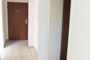 Großzügige 3,5-Zimmer-Wohnung mit 2 Balkonen, Regensburg-West – Die vollständige Adresse der Immobilie erhältst du vom Anbieter., 93049 Westenviertel, Regensburg – Vorschaubild 7