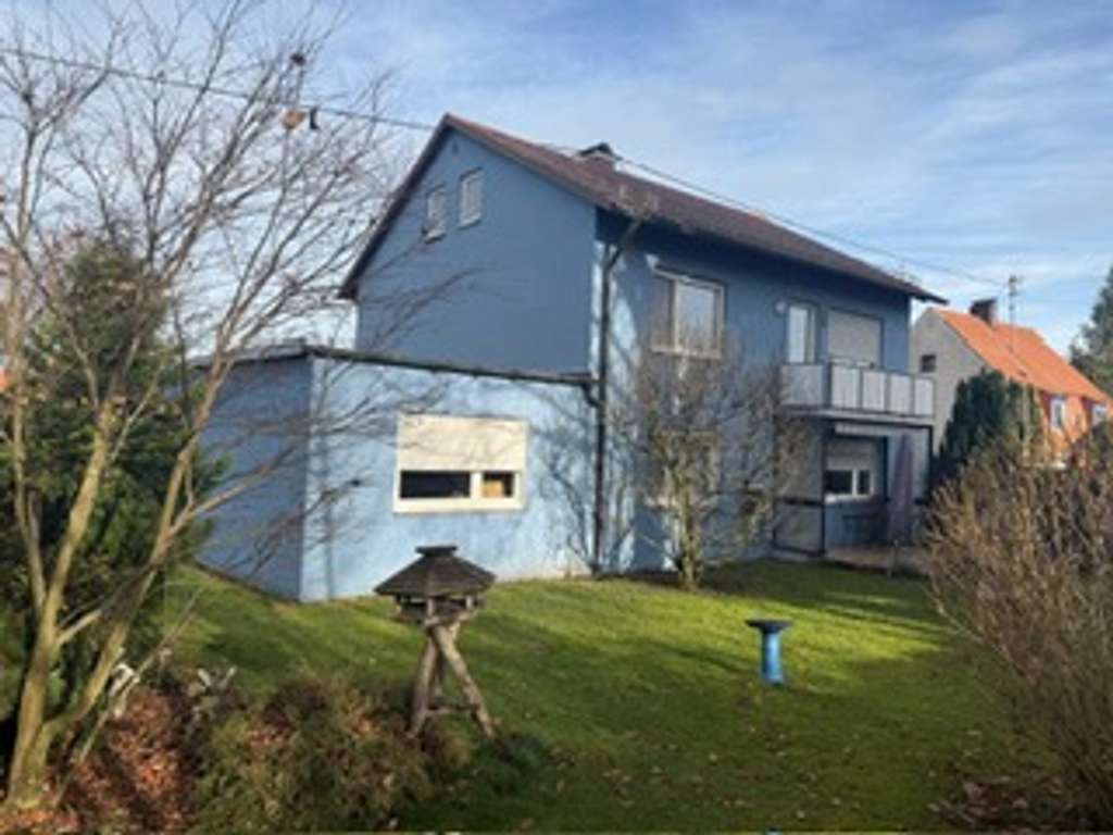 Immobilie in Buxheim - 2-Familien-Haus auf großem  Grundstück - mit Option zur Bebauung -  in 87740 Buxheim - Bild 0