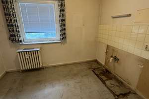 LAUTERBORN: Sanierungsobjekt mit Fernblick – 4-Zimmer-Wohnung mit Balkon - Preis VB – 63069 Lauterborn, Offenbach am Main – Vorschaubild 9