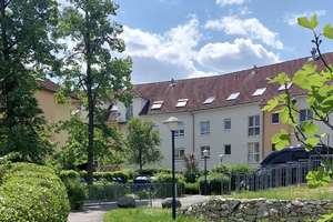 Modernisierte 2-Zimmer Wohnung mit Balkon und neuer Einbauküche, 1. OG in Frankfurt-Niederrad – Die vollständige Adresse der Immobilie erhältst du vom Anbieter., 60528 Niederrad, Frankfurt am Main – Vorschaubild 8