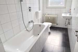 Schön und lichtdurchflutet! Renovierte und gemütliche 2,5 Raum Wohnung in GE-Schalke! – Kurt-Schumacher-Straße 120, 45881 Schalke-Nord, Gelsenkirchen – Vorschaubild 3