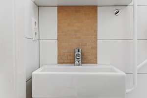 Property thumbnail 13