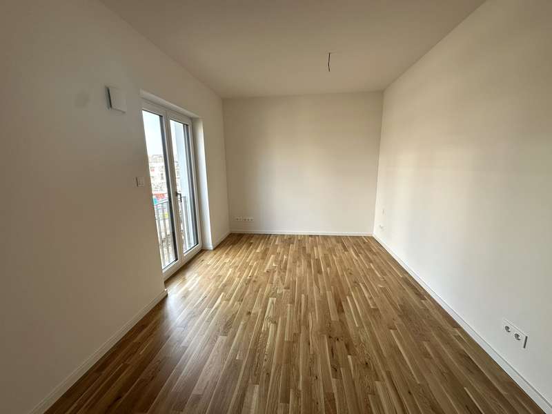 **Erstbezug** Helle 3-Raum-Wohnung mit Balkon in Dresden-Friedrichstadt - Photo 1