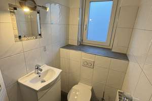 Charmantes Reihenmittelhaus in ruhiger Lage mit Gestaltungspotential – Die vollständige Adresse der Immobilie erhältst du vom Anbieter., 79669 Zell im Wiesental – Vorschaubild 8