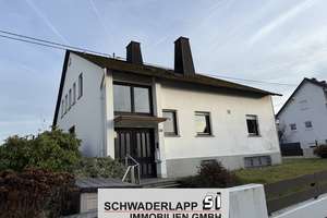 Großzügiges Einfamilienhaus mit großem Potenzial in ansprechender Lage – Die vollständige Adresse der Immobilie erhältst du vom Anbieter., 56235 Ransbach-Baumbach – Vorschaubild 1