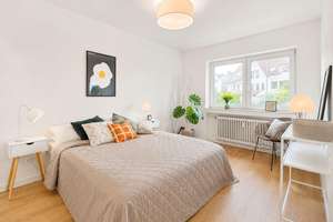 Modernes Wohnen mit Stil
vollmöblierte 3-Zimmer-Wohnung mit Balkon – Die vollständige Adresse der Immobilie erhältst du vom Anbieter., 27570 Geestemünde, Bremerhaven – Vorschaubild 3