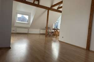 Helle und sonnige 2 Zimmer-Dach-Wohnung in Remscheid