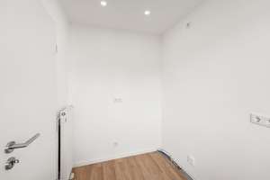 Charmante 1-Zimmer-Wohnung mit großem Sonnenbalkon in schöner Lage von Fürth-Burgfarrnbach – Würzburgerstraße 574b, 90768 Atzenhof, Burgfarrnbach, Fürth – Vorschaubild 6