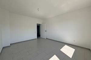TOP 2-Zimmerwohnung im Herzen von Duisburg mit Balkon – Düsseldorfer Straße 526, 47055 Wanheimerort, Duisburg – Vorschaubild 2
