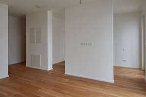 1,5 Zimmer Wohnung mit großem
Balkon & hochwertiger Einbauküche – Leinweberweg 24, 81249 Lochhausen, München – Vorschaubild 1