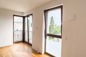 Helle 4-Zimmer-Wohnung in Top-Zustand – grün gelegen und zentral zugleich – Berlin – Vorschaubild 7