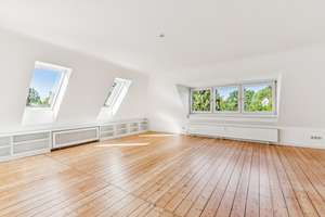 Lichtdurchflutetes Altbaujuwel mit zwei Balkonen in bester Lage von Othmarschen – Die vollständige Adresse der Immobilie erhältst du vom Anbieter., 22605 Othmarschen, Hamburg – Vorschaubild 4