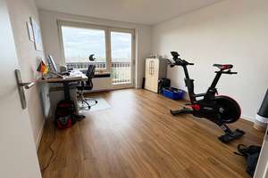 Hell & modern & viel Platz: sanierte 3 Zimmer, Balkon, guter Schnitt, neues Bad mit Wanne + Dusche – Goltsteinstr. 93, 50968 Bayenthal, Köln – Vorschaubild 8