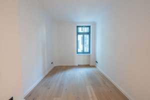 Ein saniertes Zuhause für Familie mit 4 Zimmern, Balkon & Blick auf die Zionskirche – Die vollständige Adresse der Immobilie erhältst du vom Anbieter., 10119 Mitte (Ortsteil), Berlin – Vorschaubild 15