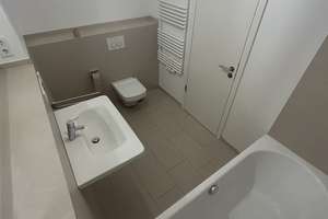Geräumige 3 Zimmerwohnung zur Miete in Winterhude- Wentzel Dr. – Alter Güterbahnhof 1b, 22303 Winterhude, Hamburg – Vorschaubild 12