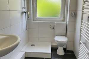Erdgeschosswohnung mit neuem Duschbad und Balkon! – Masurenring 81, 24149 Kiel – Vorschaubild 6