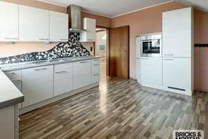 Einfamilienhaus mit Wintergarten und Doppelgarage – Die vollständige Adresse der Immobilie erhältst du vom Anbieter., 95176 Konradsreuth – Vorschaubild 6