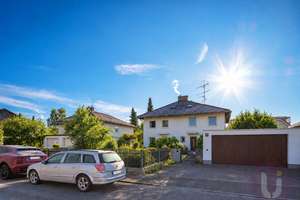 attraktiver Preis durch Erbpacht: Familienfreundliche Doppelhaushälfte mit Garten
