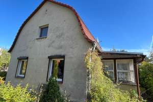 Charmantes Einfamilienhaus auf kompaktem Grundstück in ruhiger Lage von Erkner – Die vollständige Adresse der Immobilie erhältst du vom Anbieter., 15537 Erkner – Vorschaubild 2